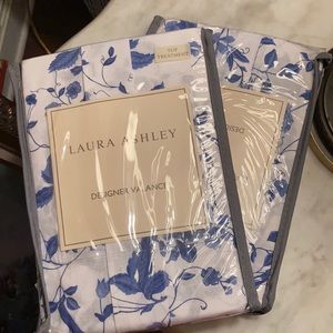 Laura Ashley blue and white floraldesigner valance